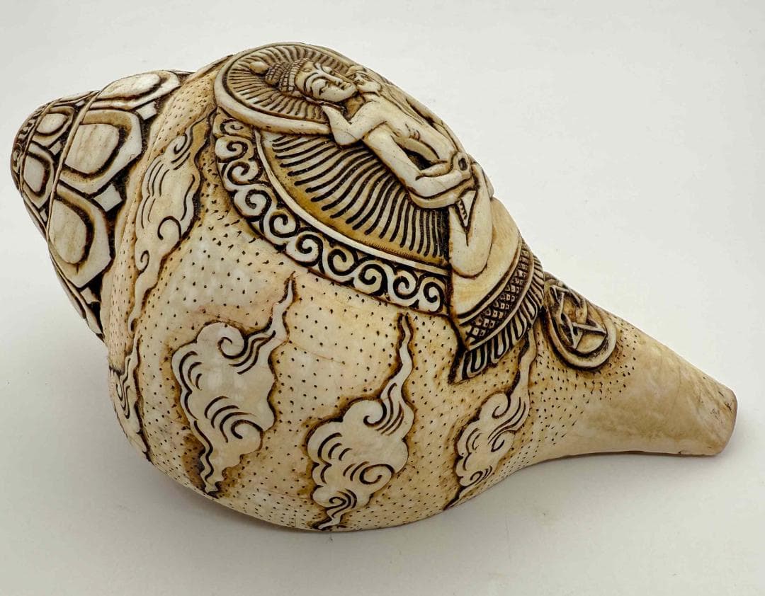 チベット密教法具　法螺貝（シャンカ）サマンタバトラ（ヤブ-ユム（父母尊））