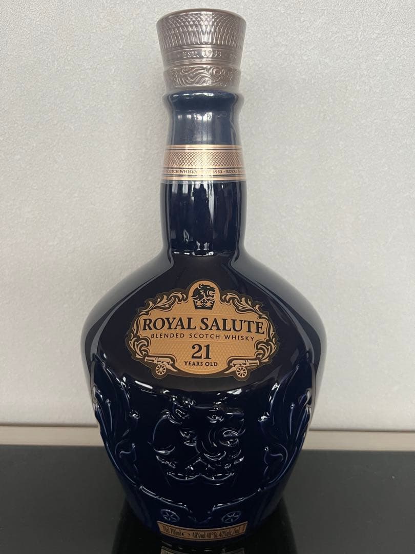 ロイヤルサルート 21年 サファイアフラゴン 箱付き 未開封 【レア終売品】