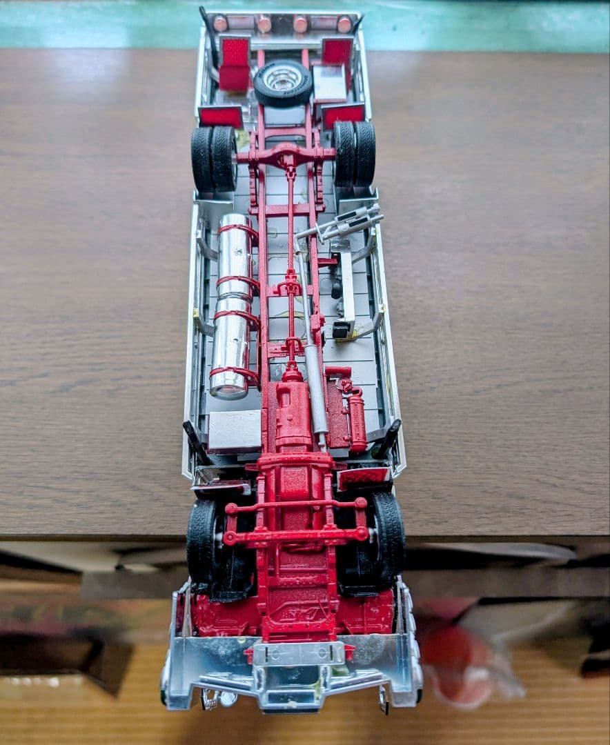 ⚠️【ひでもり出品】⚠️　デコトラプラモデル完成品1/32