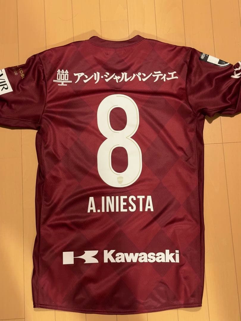 ヴィッセル神戸　イニエスタ　オーセンティック　ユニフォーム