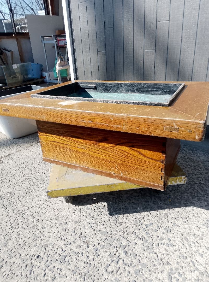 火鉢　送料込み　(最終価格)