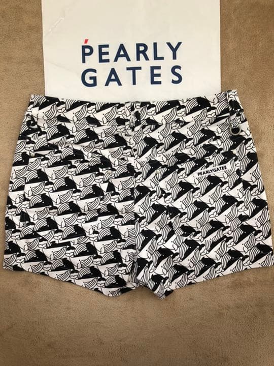 正規品新品　パーリーゲイツ くじらプリント　レディースショップパンツサイズ1