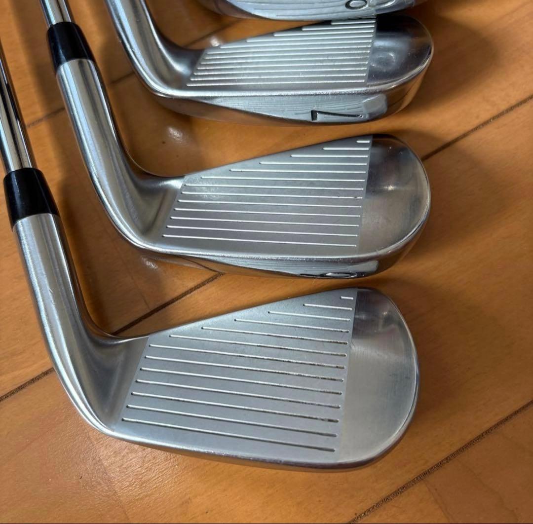 タイトリスト　レフティ　アイアンT-100 左