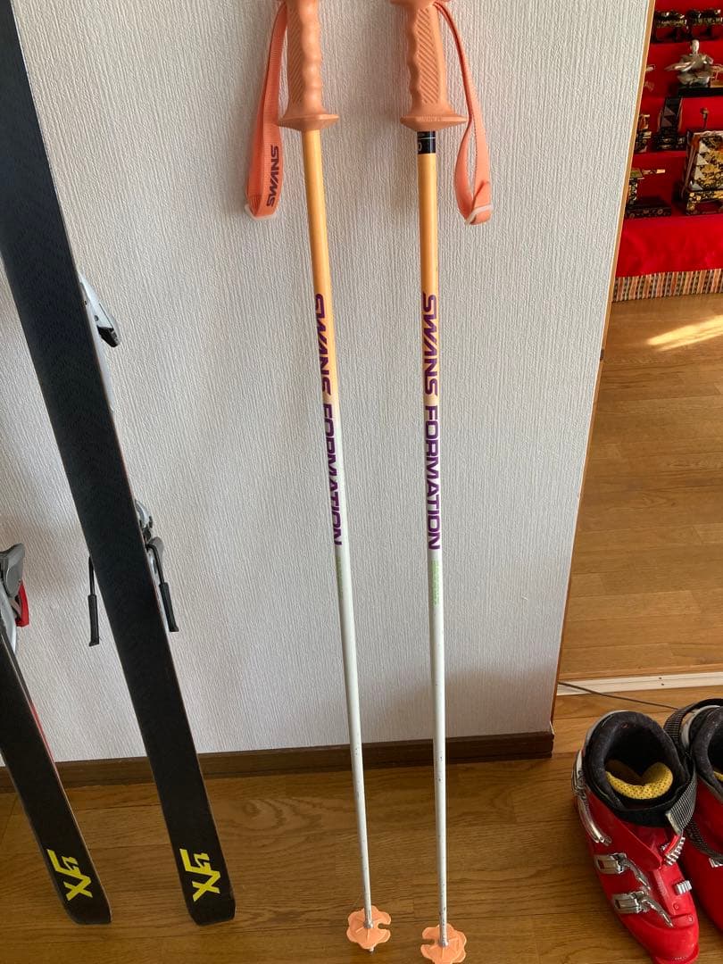 SALOMON スキーセット（ストック・スキー靴付き）