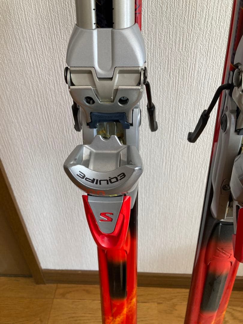 SALOMON スキーセット（ストック・スキー靴付き）