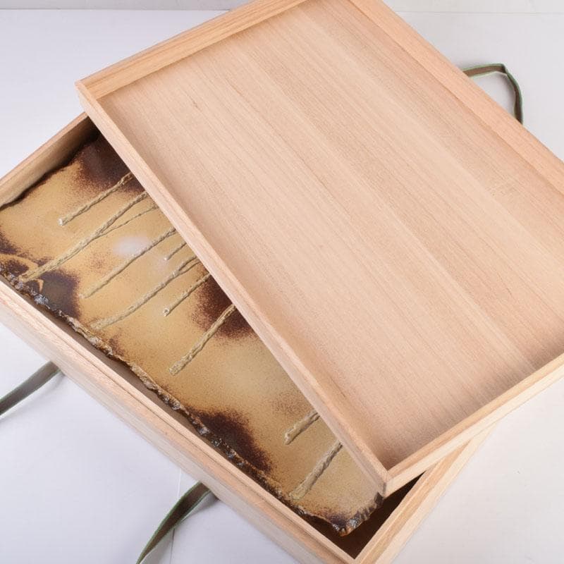 為那都窯　加藤高山（加藤純や）作　隆起象嵌金彩皿　共布共箱　V　R8953B