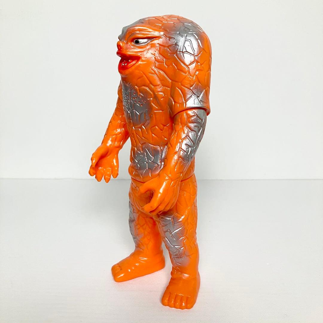 ブルマァク バンダイ ジャミラ 復刻 ソフビ