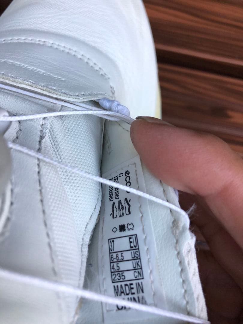 341番 美品 Ecco ゴルフシューズ 37 23.5cmスパイクレス