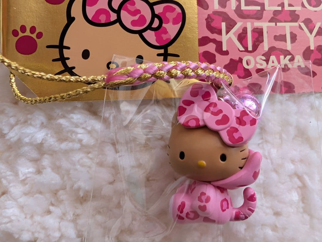 【激レア商品】大阪限定 日焼けギャルキティ根付け