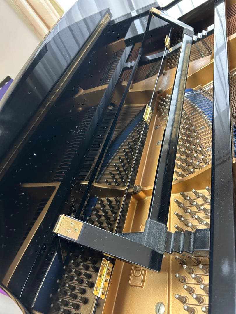 カワイ　グランドピアノ　KG-5D