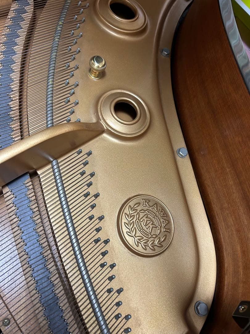 カワイ　グランドピアノ　KG-5D