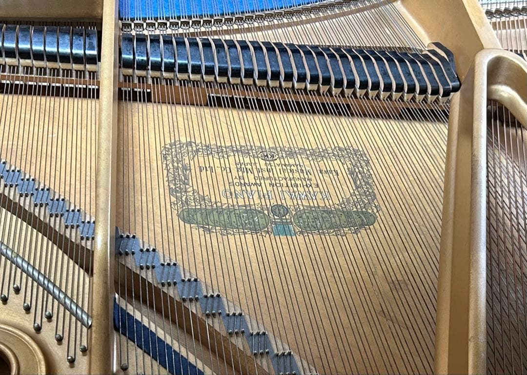 カワイ　グランドピアノ　KG-5D