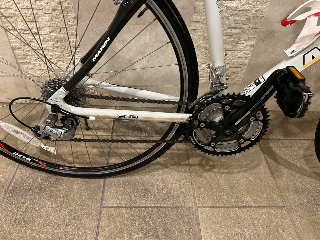 Marin クロスバイク　27段変速