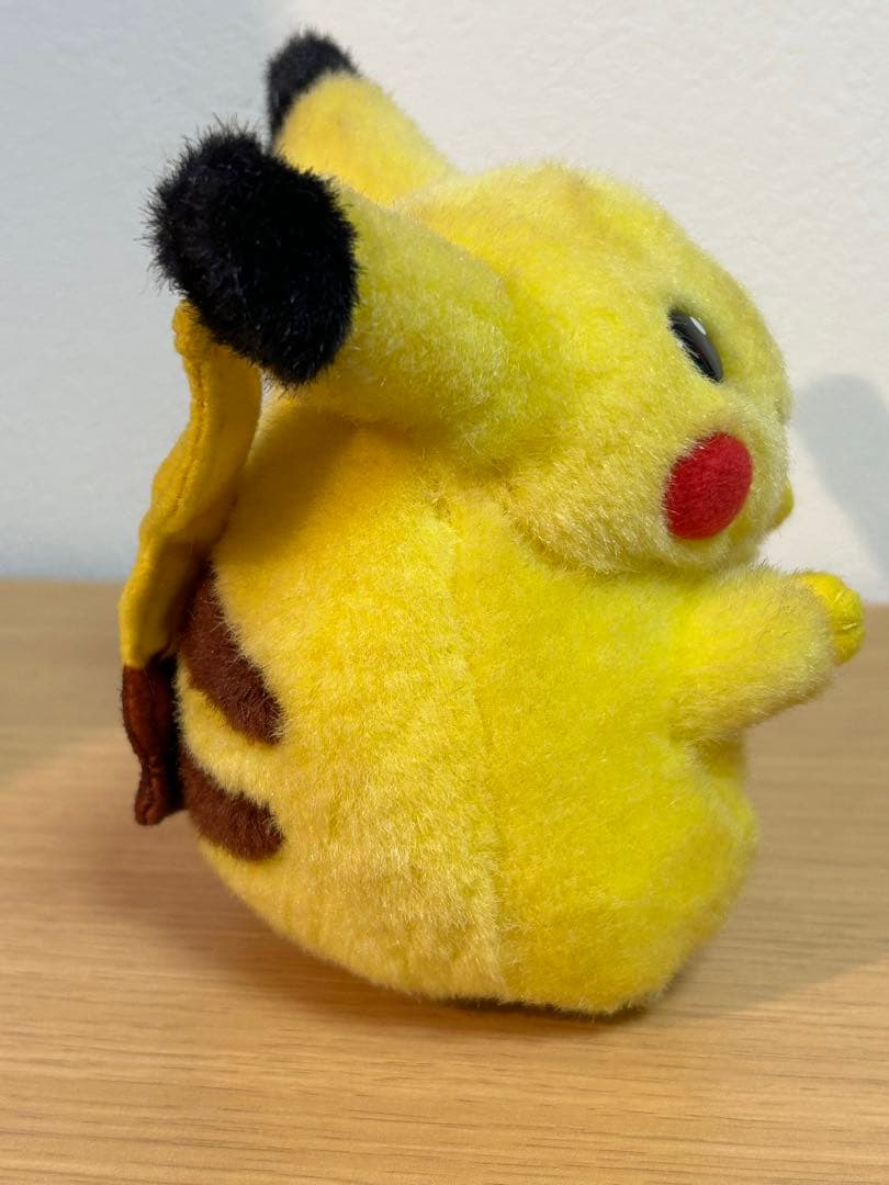 ピカチュウ TOMY ぬいぐるみ　初期