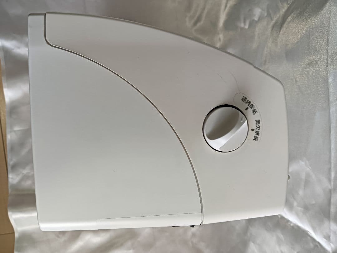 卓上型自動紙折り機 ORUMAN MA40