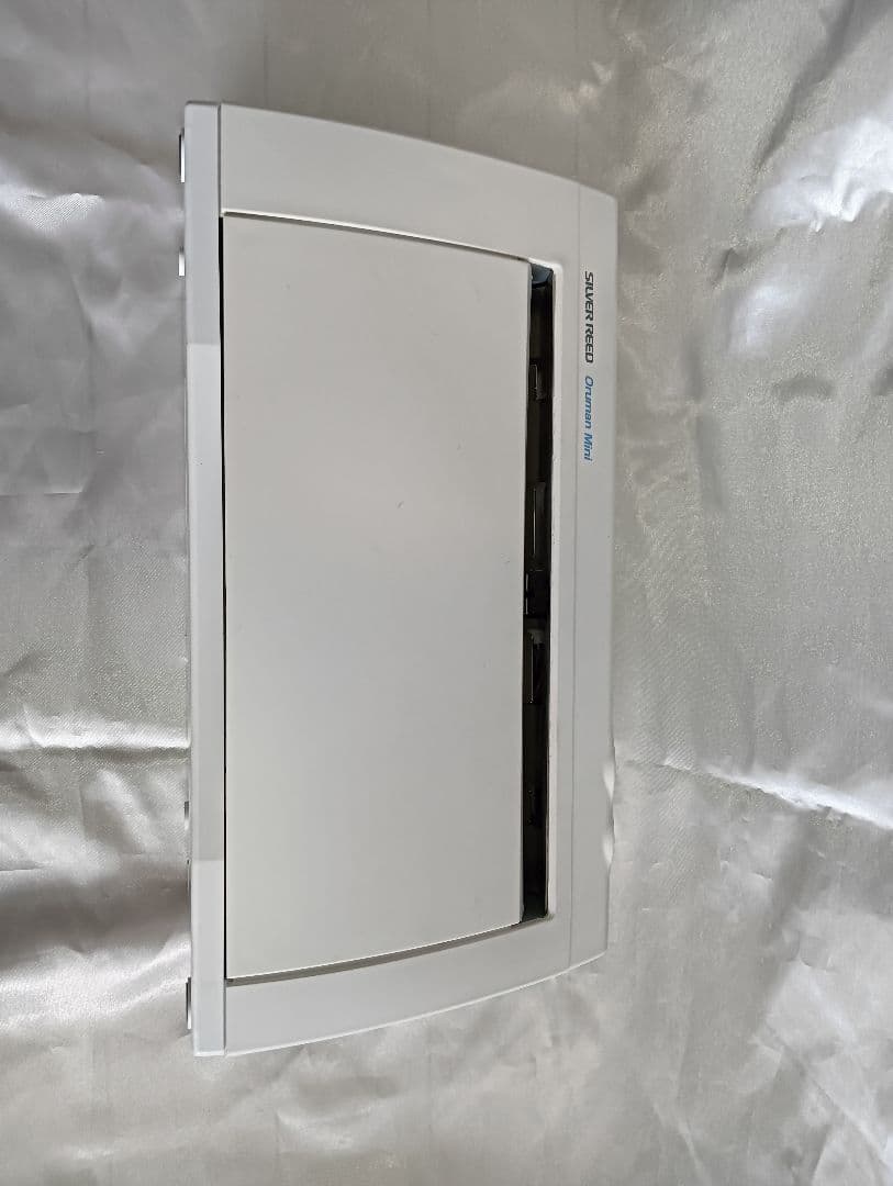 卓上型自動紙折り機 ORUMAN MA40