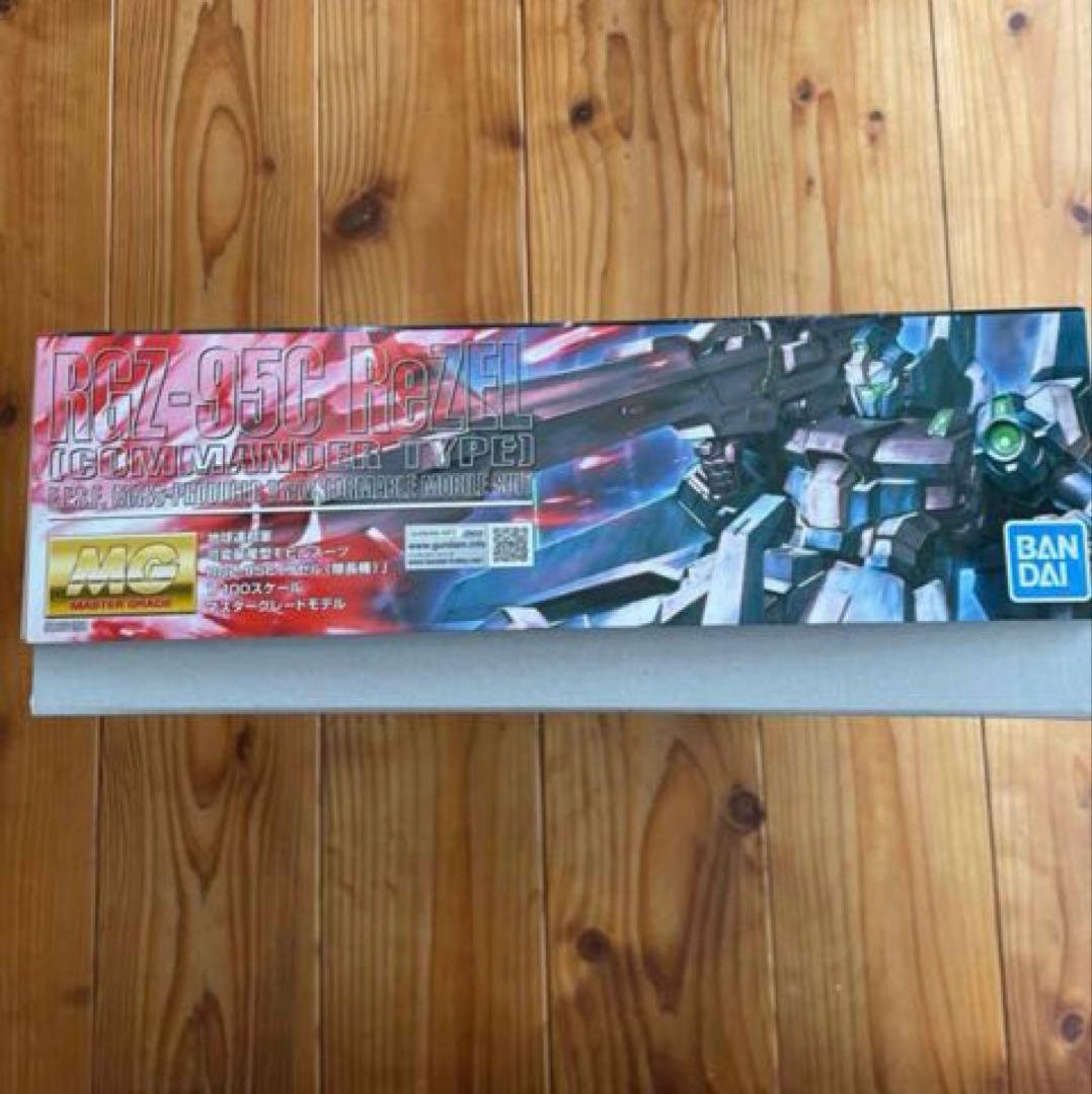 MG リックディアス　MG リゼル（隊長機）