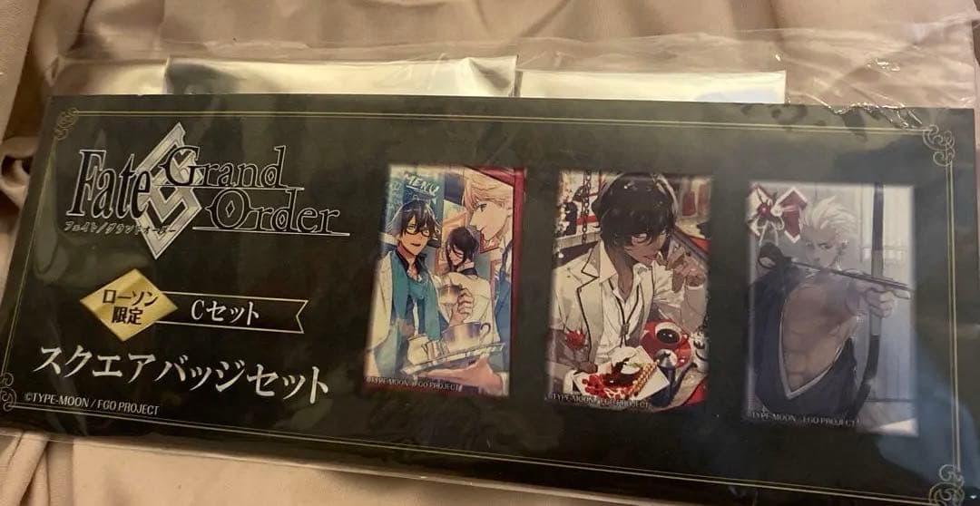 新品未開封　FGO ローソン スクエアバッジセット C アルジュナ