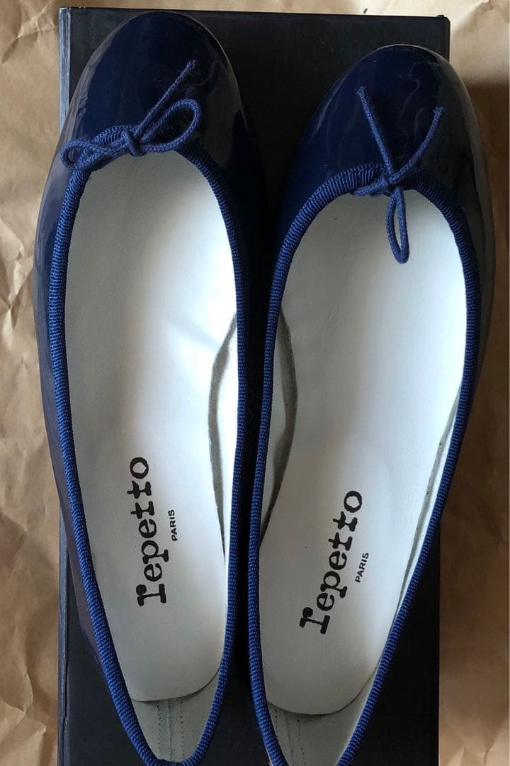 新品未使用Repetto ネイビー バレエシューズ 37