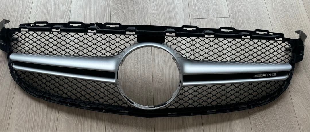 【美品】メルセデスベンツ C63 純正グリル W205AMG