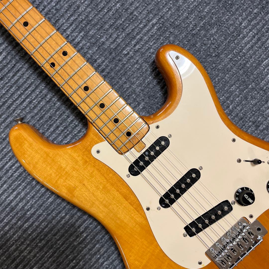 フェルナンデス FST-75N ストラトタイプ ジャパンビンテージ 75年モデル