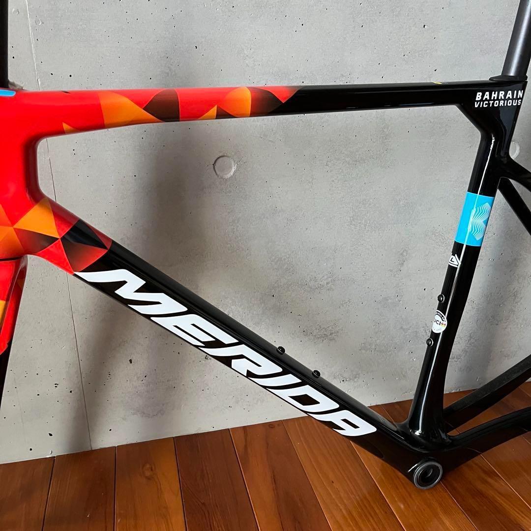 【極美品】メリダ スクルトゥーラ4000 BAHRAIN バーレーンチームカラー