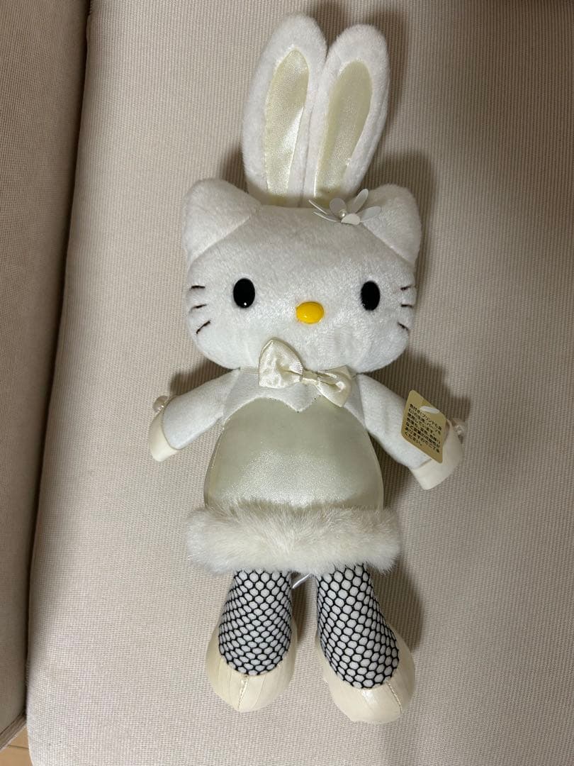 希少　脚長バニーキティちゃん
