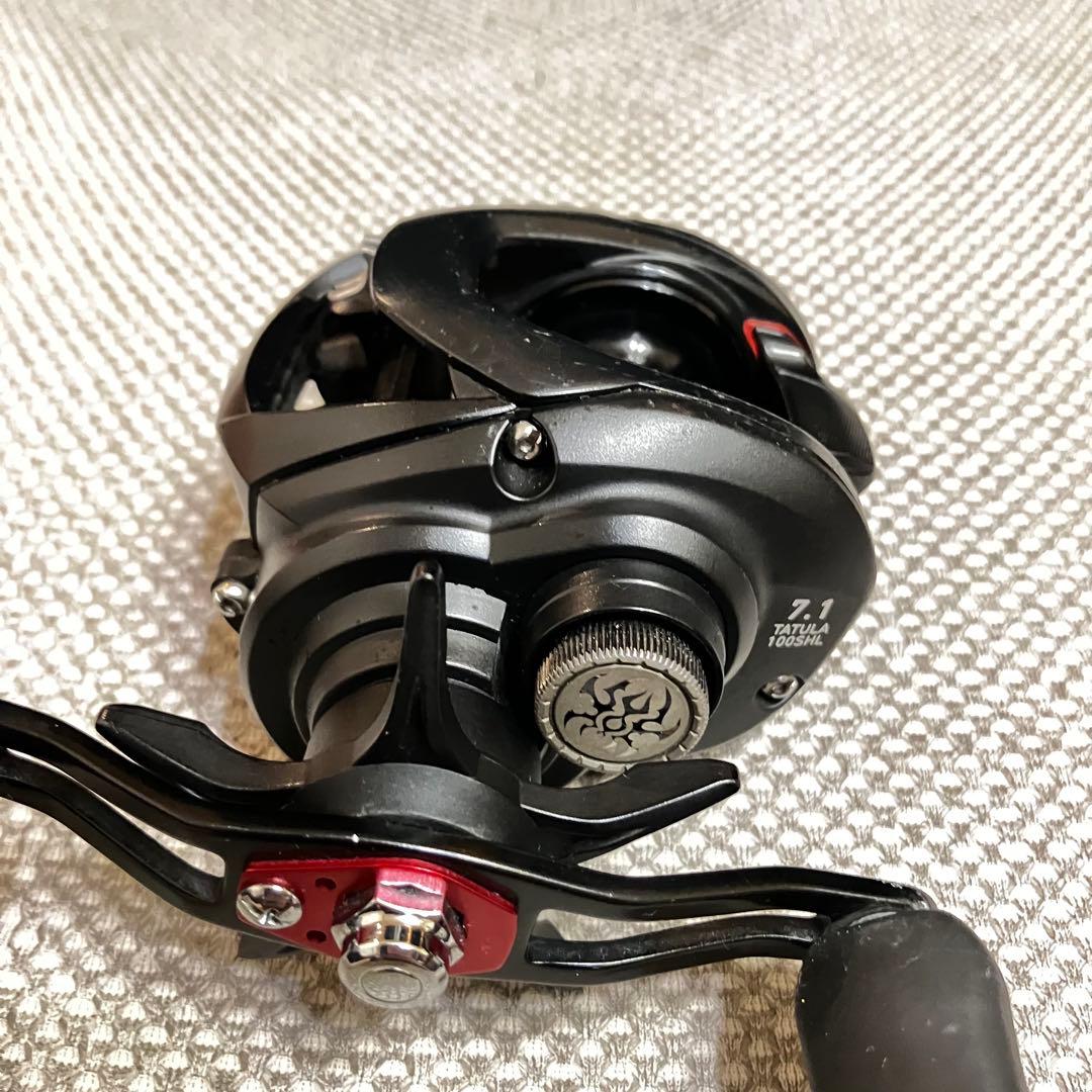 Daiwa TATULA 100SHL 左巻き ベイトリール ブラックバス