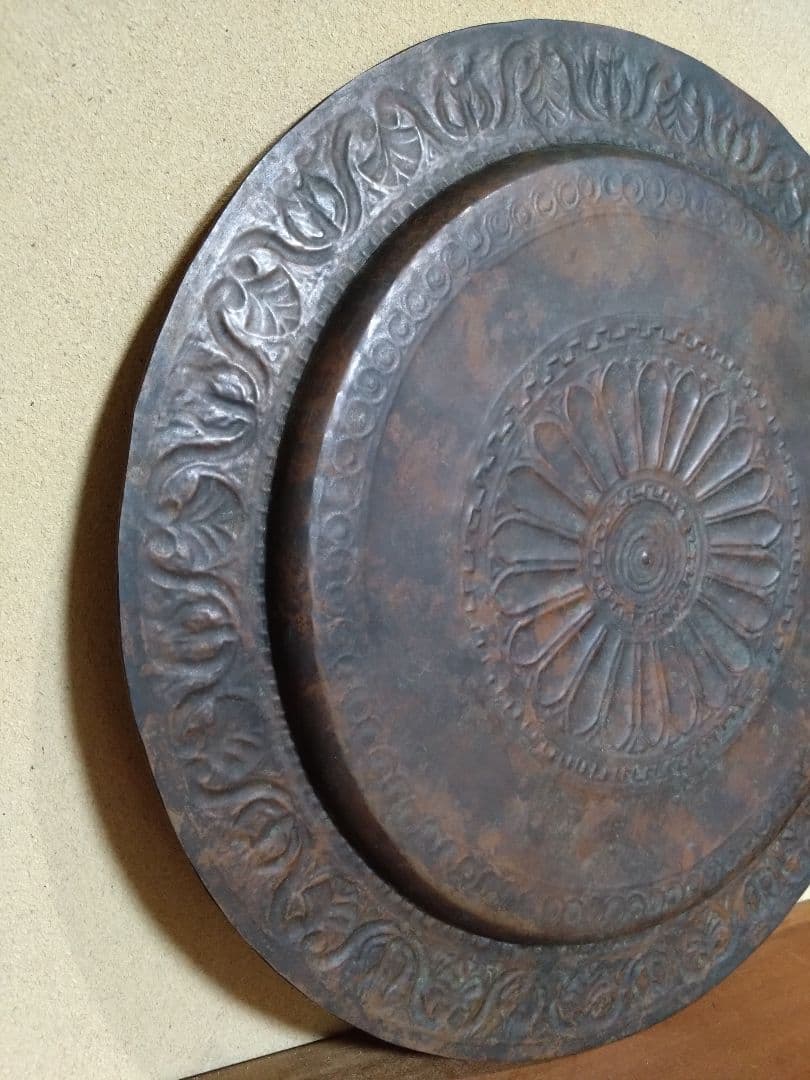 装飾用金属製円形プレート