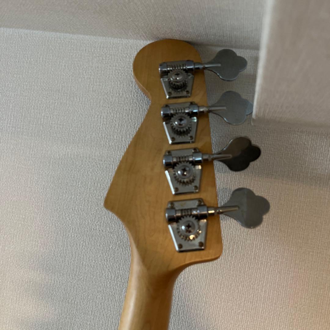 エレキベース　フォトジェニック