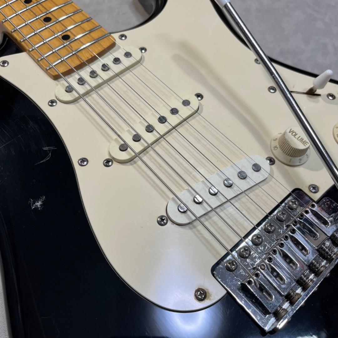 FERNANDES LE-1Z ブラック