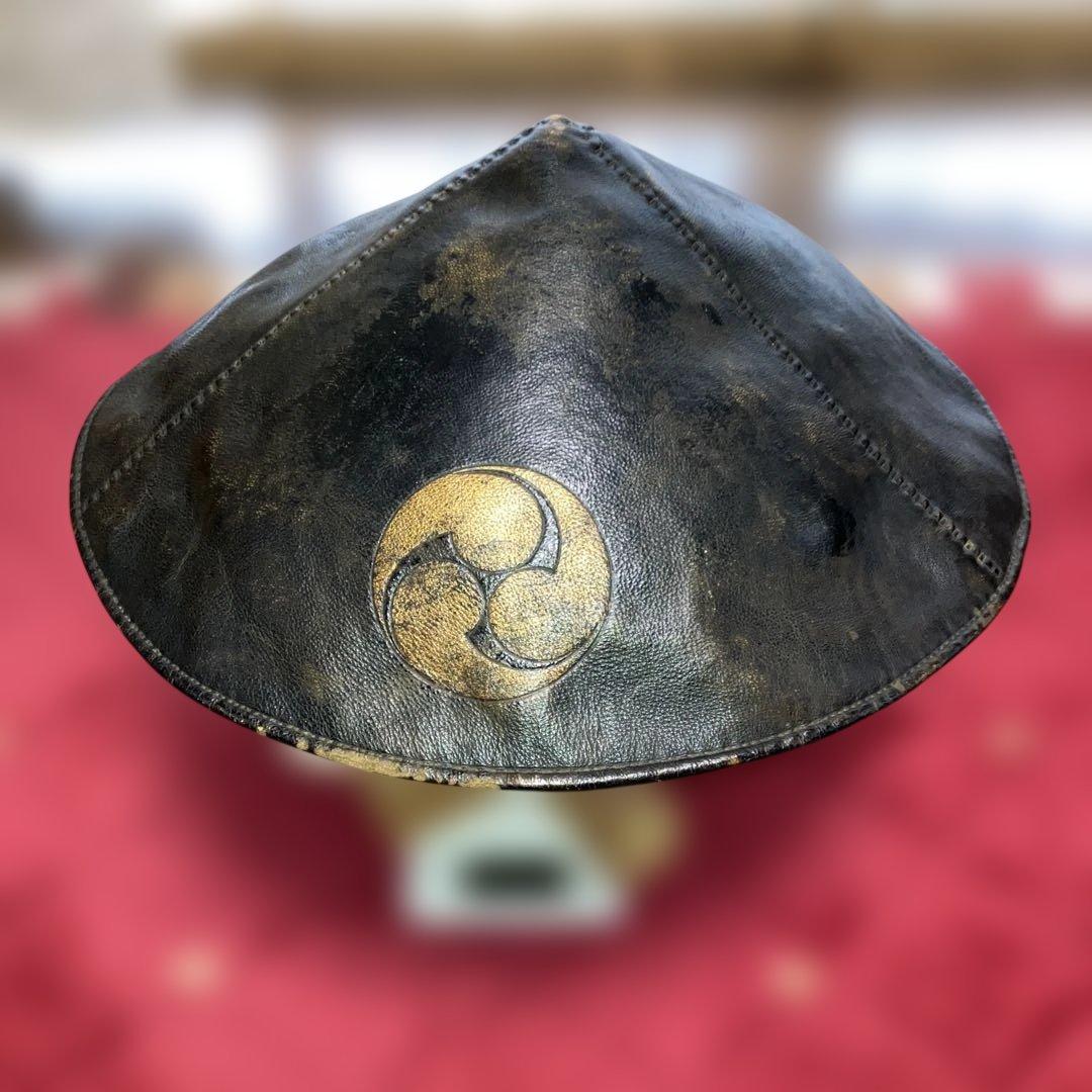 極上品　左三つ巴家紋革製陣笠
