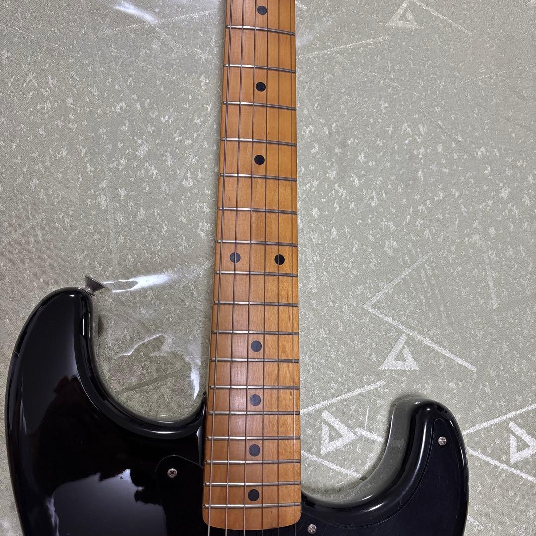 ジャパンヴィンテージ　Squier ストラト　日本製　(ネックを外して発送)