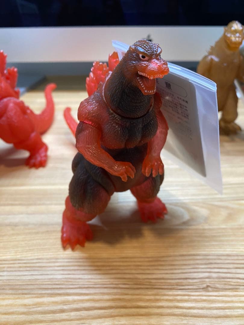 BANDAIミュージアム限定　ゴジラ　ソフビセット　タグ付き