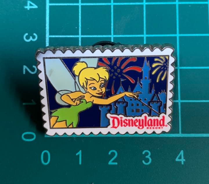 DISNEY PARKS PIN TRADING 2012 （7個セット）