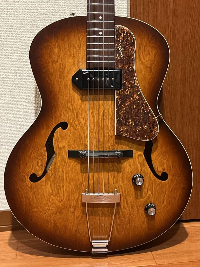 ギター Godin 5th Avenue Kingpin P90 CognacBurst