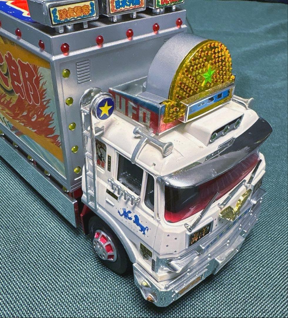 トラック野郎 突撃一番星 桃次郎 1/32 ラジコン