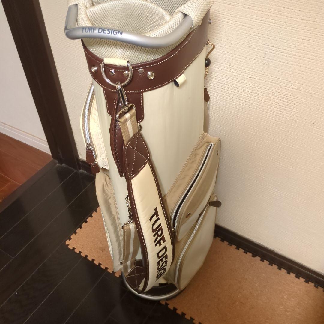 TURF DESIGN キャディバッグ ホワイト/ベージュ