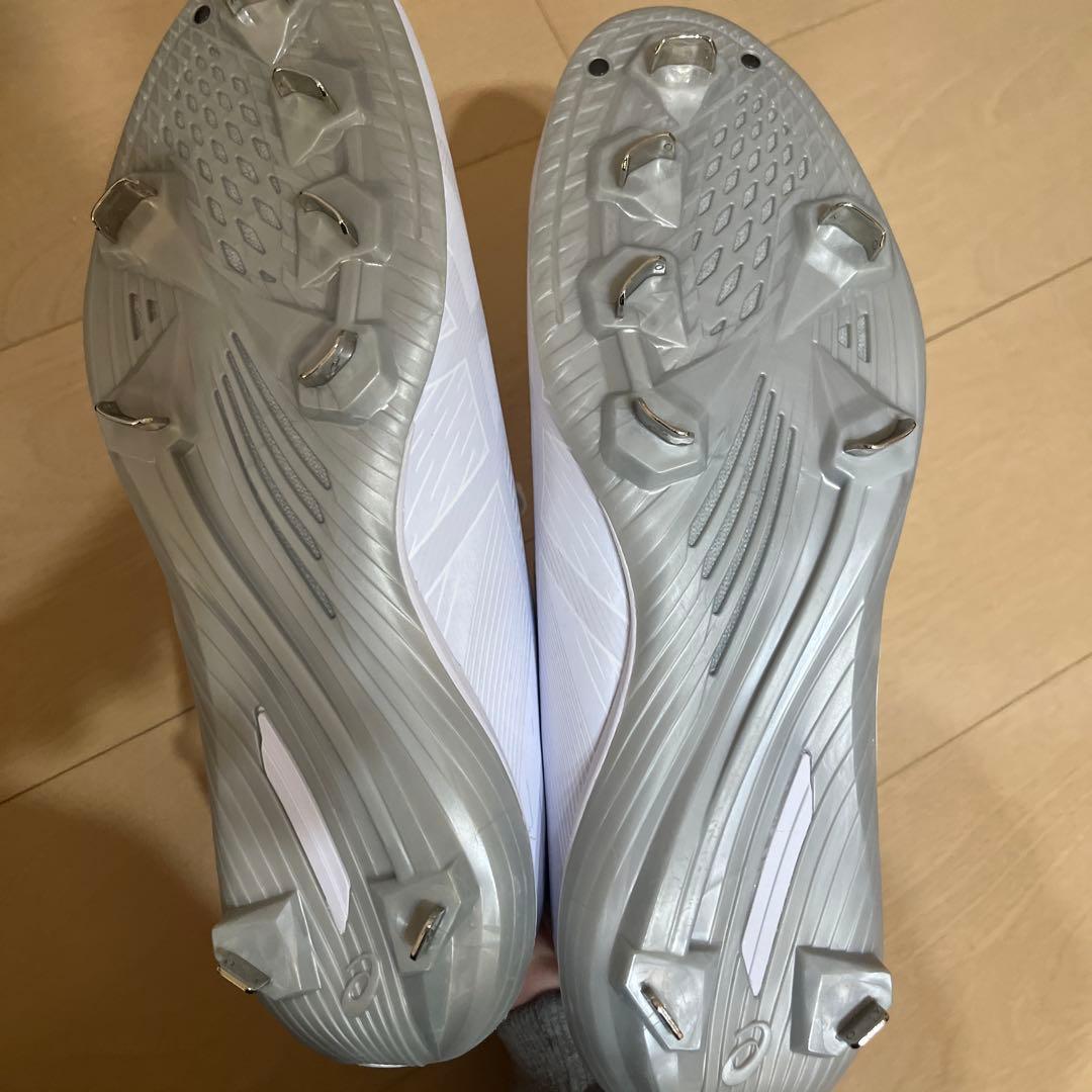 asics Dストレージ ホワイト スパイク