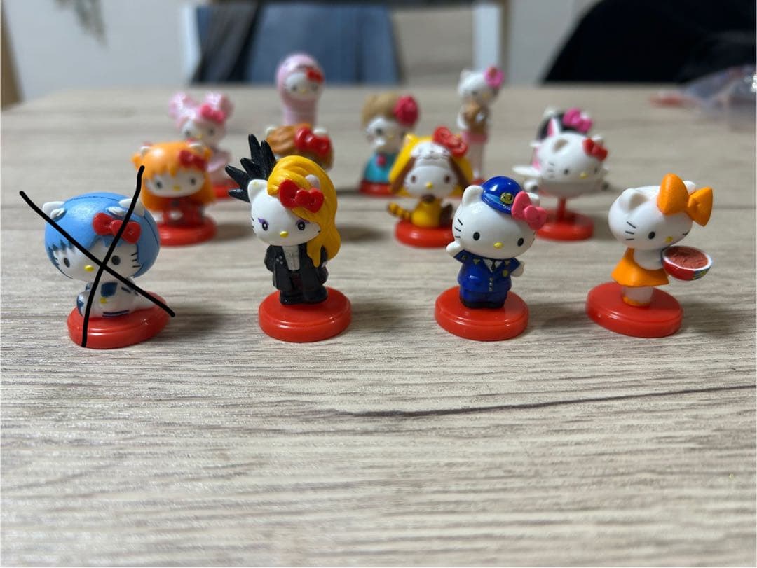 ハローキティ チョコエッグ