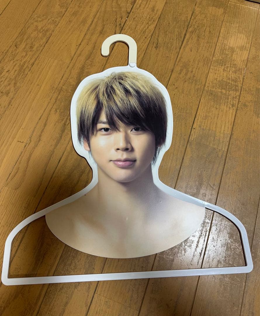 NEWS×RUSS-K非売品ハンガー4個セット