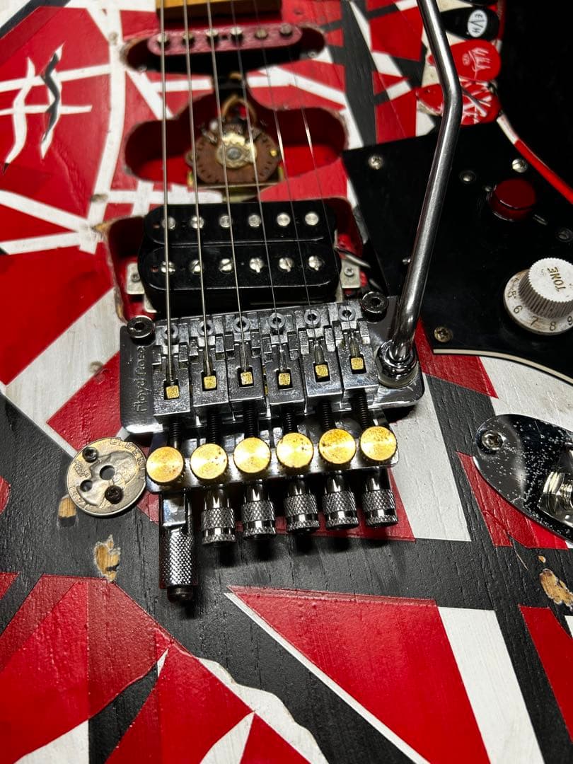 JUMP mv仕様！ペイサーヘッドフランキー!EVH p.u/floydrose