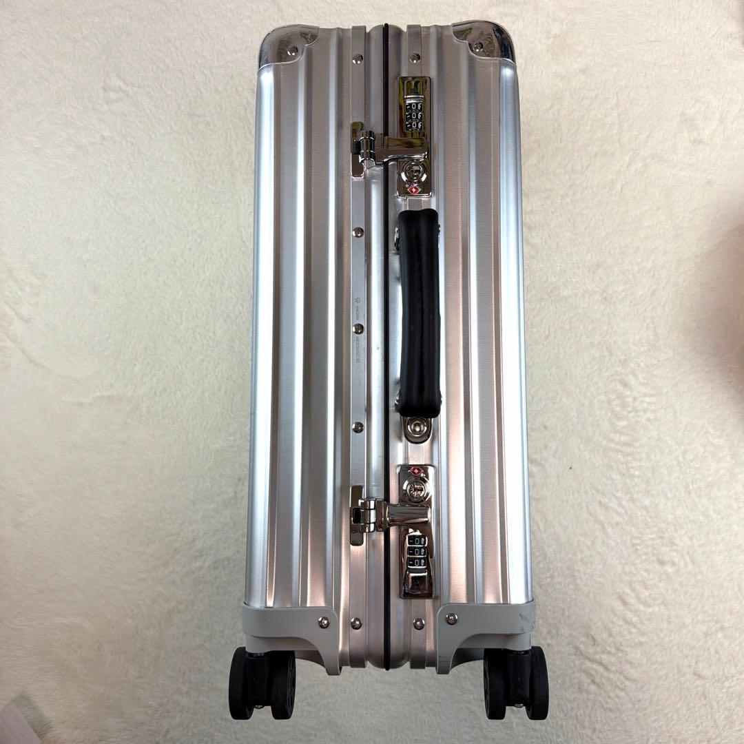 リモワ クラシック キャビンS 33L 機内持ち込み アルミ 正規品