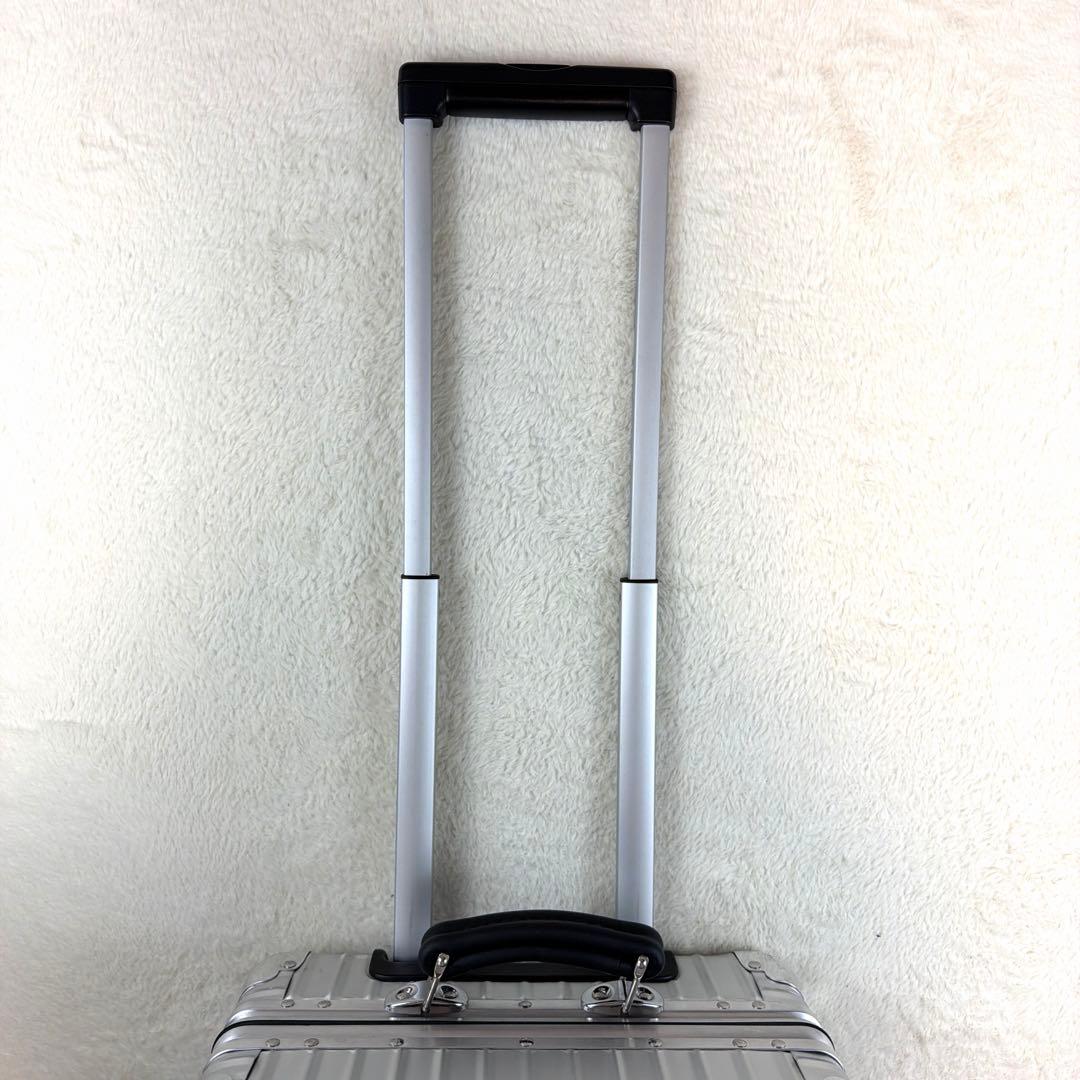 リモワ クラシック キャビンS 33L 機内持ち込み アルミ 正規品