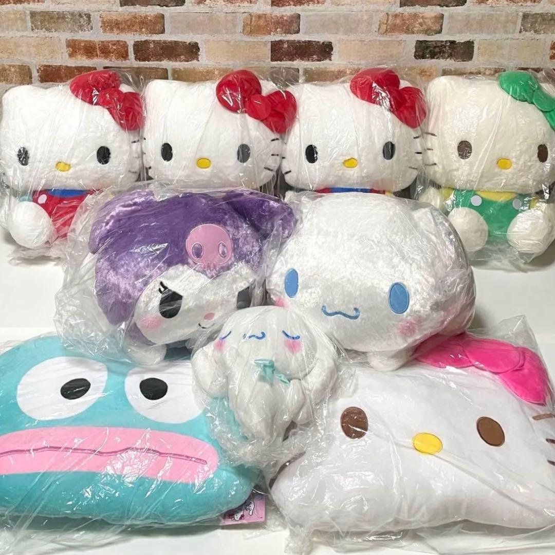 超お買い得！サンリオ ぬいぐるみ まとめ売り ハローキティ クロミ ハンギョドン