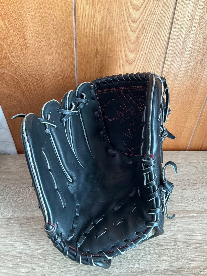 ミズノ グローバルエリート　軟式グローブ 前田健太モデル　左投げ