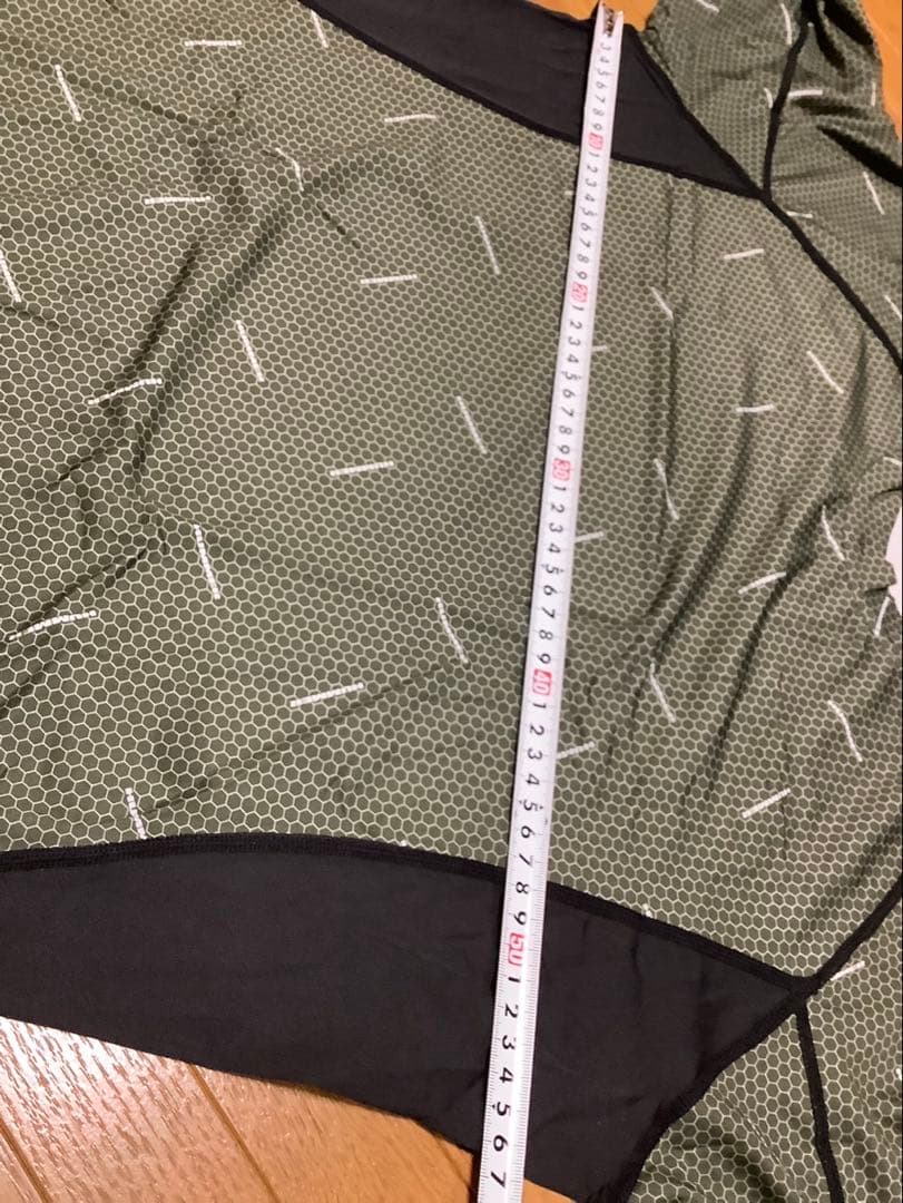 【確認画像】ハイネックUVウエア　消臭ウエア　冷感ストレッチ　スポーツ　ゴルフ