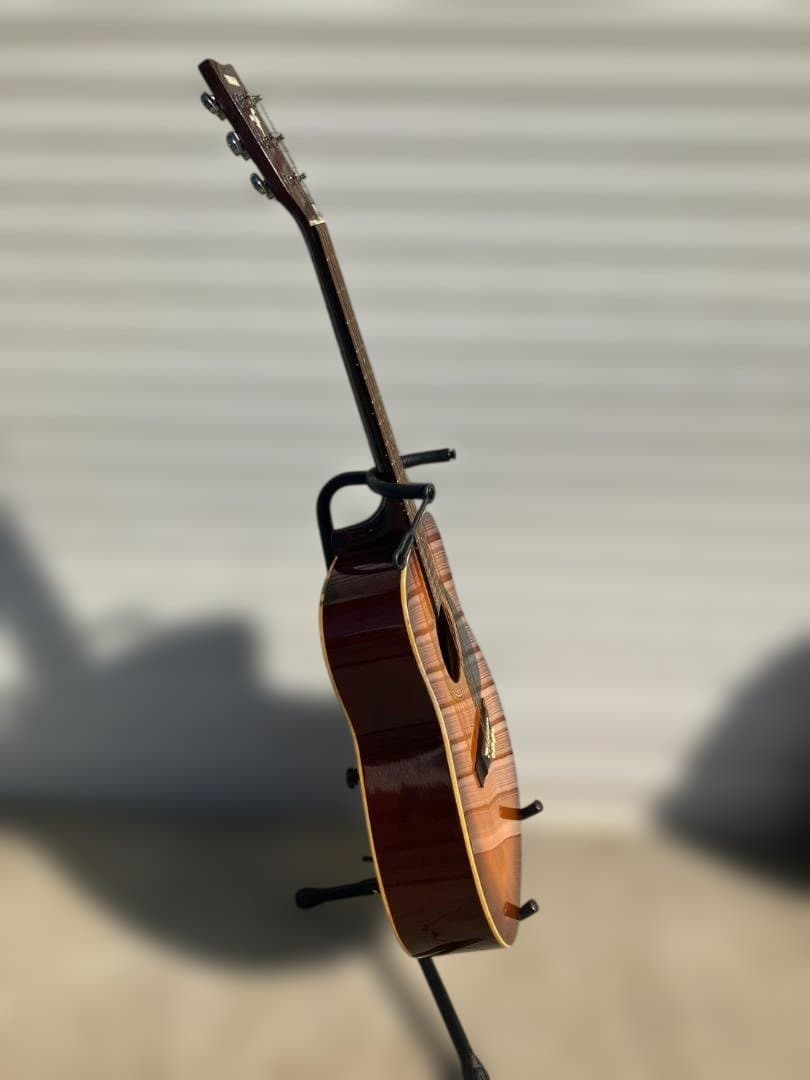 Yamaha アコースティックギター サンバーストケース付き