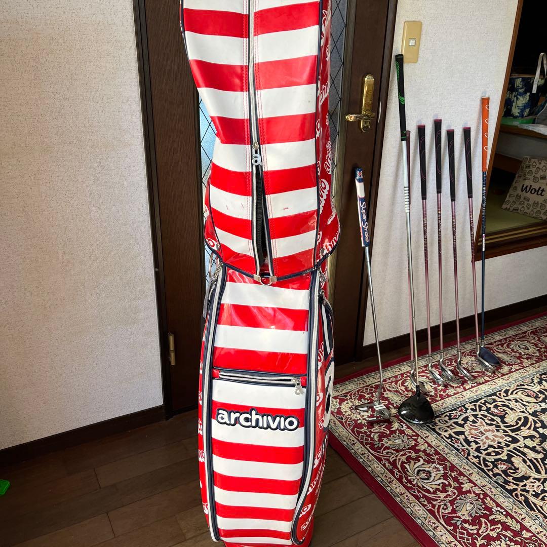 アルチビオキャディバッグとアイアンセット、ドライバー、パター