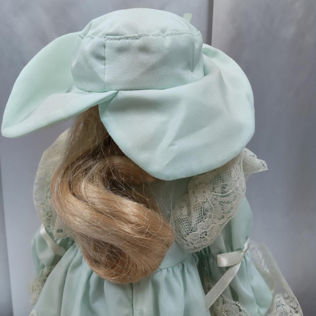 ドール　人形　アンティーク風　西洋人形